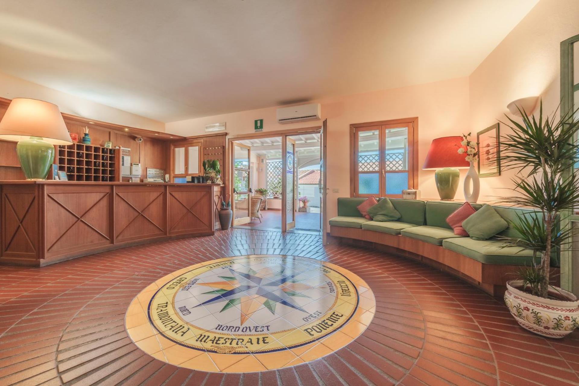 Hotel Lo Scirocco フェトヴァイア エクステリア 写真