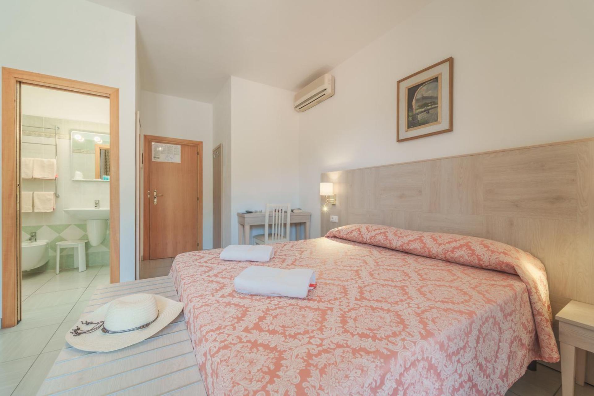 Hotel Lo Scirocco フェトヴァイア エクステリア 写真