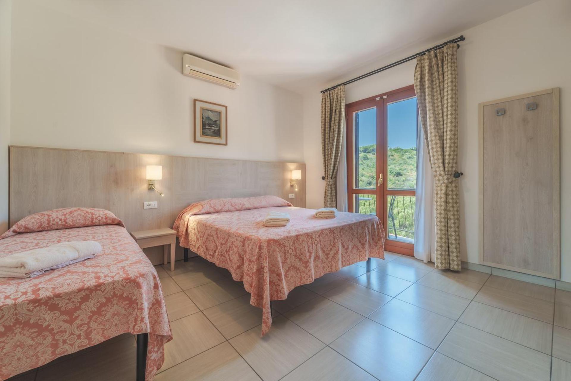 Hotel Lo Scirocco フェトヴァイア エクステリア 写真